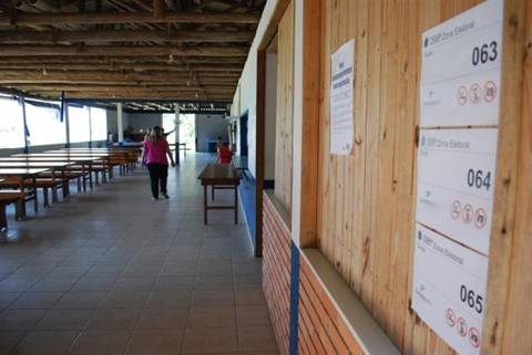 Mudança de endereço das urnas no bairro Sangão  