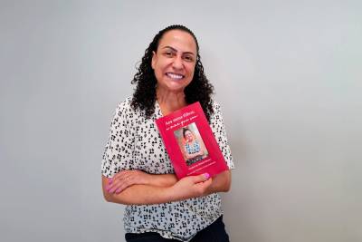 Trajetória de superação vira livro: conheça "Aos Meus Filhos, a Mãe Que Sou"