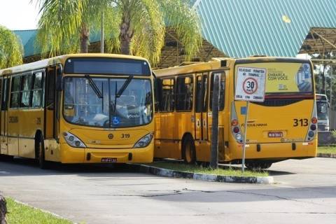 Acordo suspende greve de trabalhadores do transporte coletivo de Criciúma