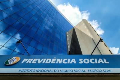 Mais de 40 mil aposentados e pensionistas de Santa Catarina já receberam o ressarcimento