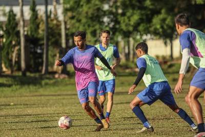 Fotos: após goleada, Caravaggio se reapresenta e inicia preparação para enfrentar o Tubarão