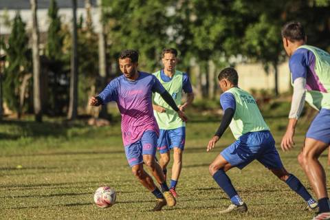 Fotos: após goleada, Caravaggio se reapresenta e inicia preparação para enfrentar o Tubarão