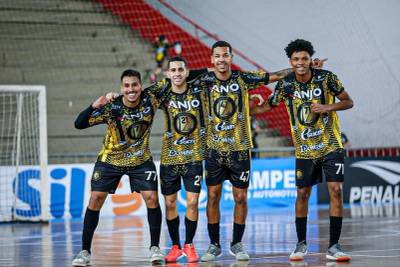 Fotos: Criciúma Futsal abre vantagem nas oitavas de final do Campeonato Brasileiro