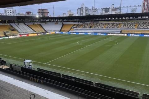 Ao vivo: Criciúma encara o Ceará em busca da terceira vitória consecutiva na Série B
