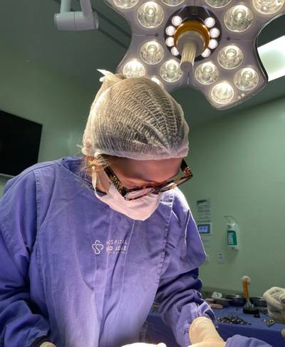 Preenchimento facial com gordura: técnica segura e regenerativa ganha espaço
