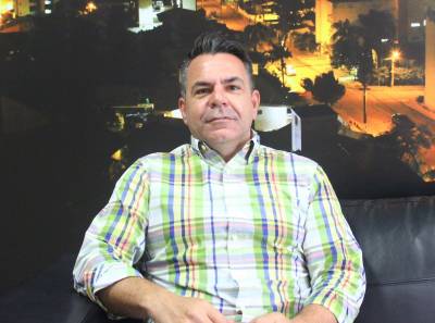 Reajuste salarial: 'é o reconhecimento da educação catarinense', afirma Luiz Fernando Vampiro
