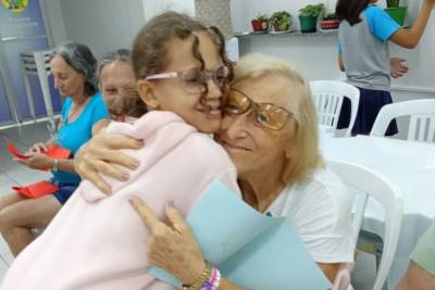 Cocal do Sul: encontro entre crianças e idosos emociona e aproxima gerações