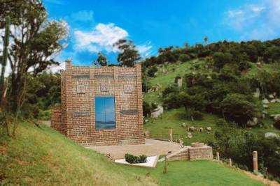 Conheça o Templo Cabalá, um espaço único para eventos transformadores em Laguna