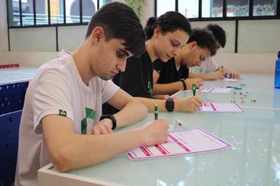 Jornada UniSatc auxilia alunos dos Cursos Técnicos na escolha da graduação para 2025