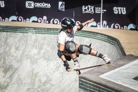 Uso da pista de skate de Criciúma gera debate; prefeitura reforça prioridade para skatistas