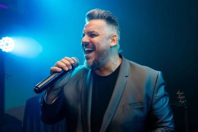 Natural do RS e morando em Araranguá há mais de 20 anos, Rafa Show encontrou na música o seu lugar