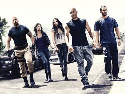 Velozes e Furiosos 7 em cartaz no cine Della