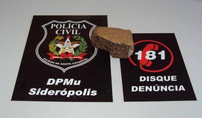 Polícia apreende maconha com homem em liberdade condicional
