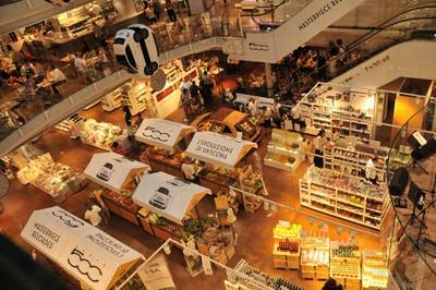 FOOD HALL: um conceito que se afirma no mercado gastronômico