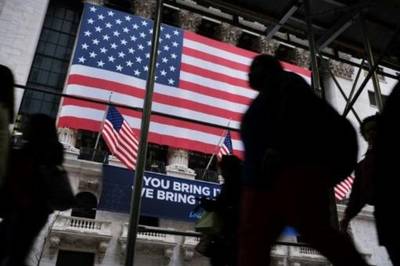 Índices da bolsa norte-americana voltam a cair