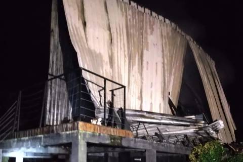 Incêndio destrói cabana de pousada em Jacinto Machado