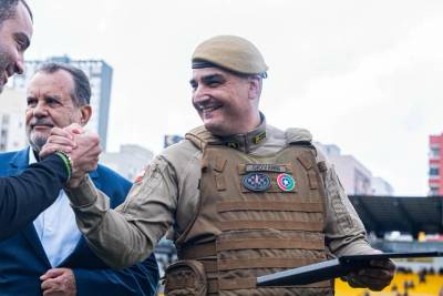 Policial militar é homenageado por 200 jogos à frente da segurança no Heriberto Hülse