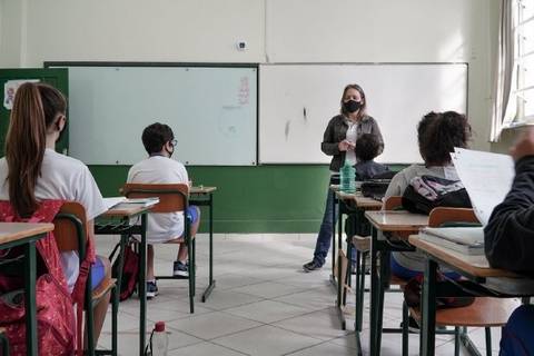 SC encerra semestre letivo com 70% de alunos no modelo presencial