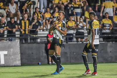 Rodrigo completará 250 jogos pelo Criciúma diante do São Bernardo