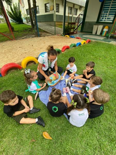 ‘Projeto Desfruta’ incentiva alimentação saudável de alunos da Educação Infantil do Colégio Satc