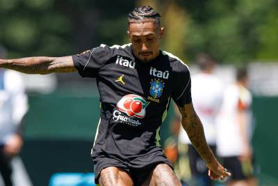 Seleção Brasileira confirma lesão do atacante Raphinha