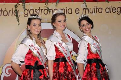 Heimatfest 2015 já tem Rainha e Princesas