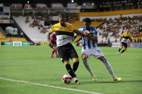 Retrospecto: Criciúma tem ampla vantagem em número de vitórias contra o Avaí
