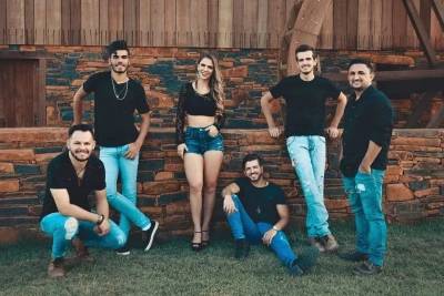 KM do Brasil: irmãos comandam banda há mais de 20 anos no Sul de Santa Catarina