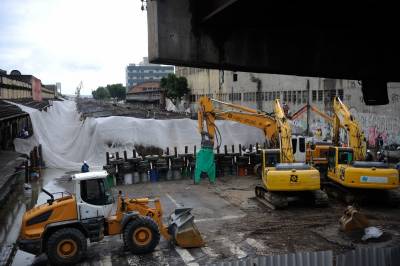 Brasil tem 2.796 obras paradas e o setor de infraestrutura é o mais afetado