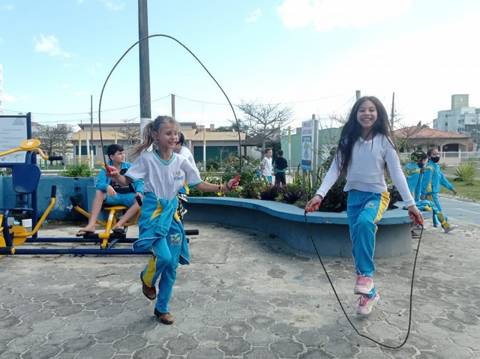 Semana de rematrículas dos alunos da Escola Luiza Tomasi Scaini