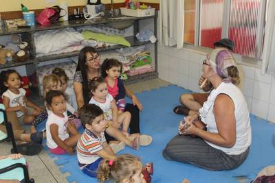 Apresentações artísticas garantem alegria na Colônia de Férias