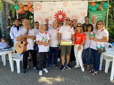 Dia Municipal de Apoio ao Parkinson: Stabile oferece ajuda aos portadores da doença em Criciúma