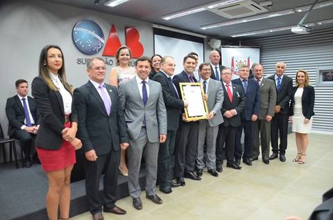 Câmara homenageia OAB nos seus 40 anos