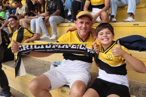 Mais de 12 mil torcedores acompanham empate do Criciúma no Heriberto Hülse