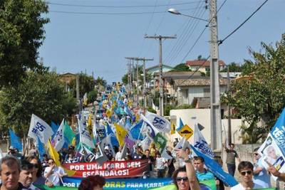 Bairro Presidente Vargas recebe Marcha do 55