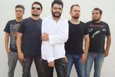 Legião Urbana Cover, com Miro Penna, faz show em São Ludgero