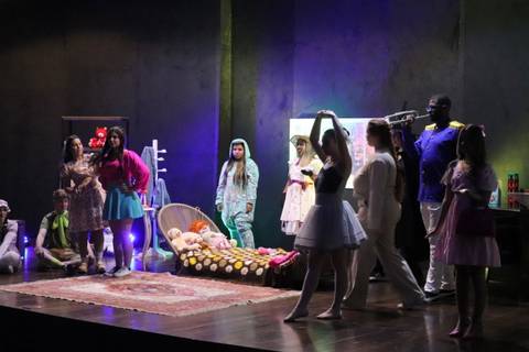 Projeto Teatrando leva a magia do teatro para as escolas da região