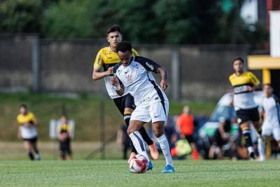 Tigre tropeça contra o Corinthians e amplia sequência de jogos sem vitórias no Brasileirão Sub-20