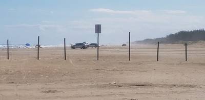 Circulação de veículos na faixa de areia dos balneários de Jaguaruna está proibida