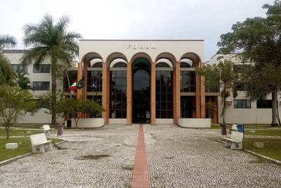 Filhos de mulher que morreu atropelada por uma moto serão indenizados em R$ 75 mil
