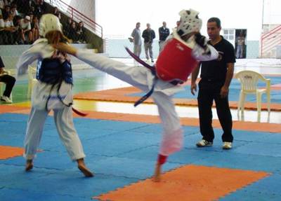 Criciúma vence a primeira no Taekwondo