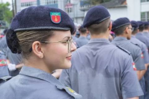 Unidades de Colégios Militares abrem edital com vagas em todo o estado