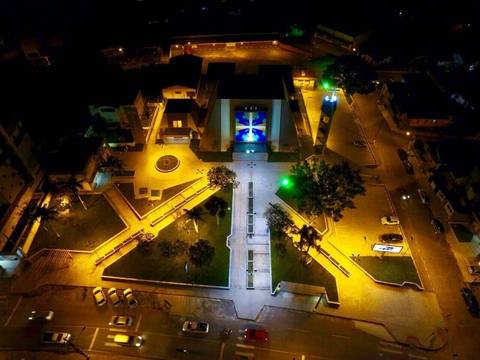 Rio Maina promove o seu Natal na Praça