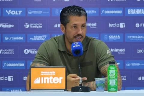 ‘O típico jogo de Série B’, avalia Carpini sobre vitória contra o Criciúma