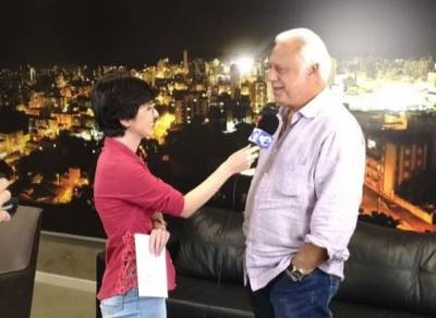 Fagundes faz convite especial para a peça Baixa Terapia