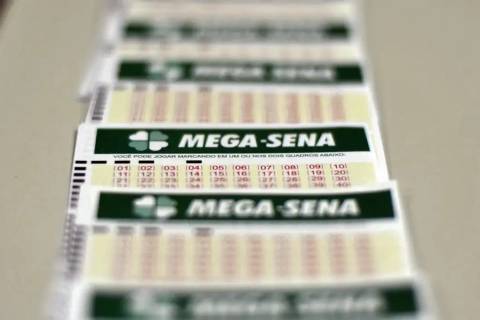 Mega-Sena sorteia prêmio acumulado de R$ 160 milhões nesta terça-feira