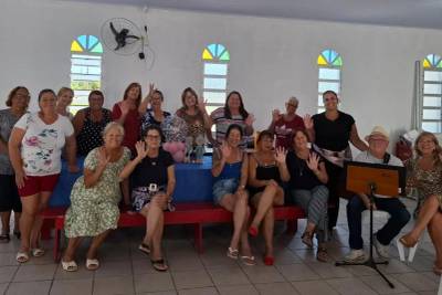 Projeto leva música para idosos do Balneário Rincão