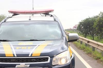 PRF identifica carro clonado em Araranguá