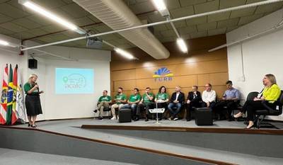 Acafe celebra aniversário e lança comemorações de seu cinquentenário durante Fórum Parlamentar