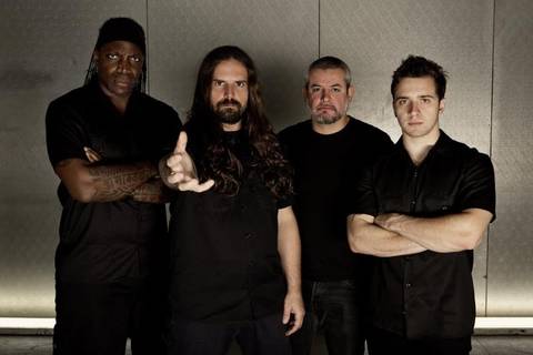 Sepultura fará show da turnê 30 anos na Colher de Chá